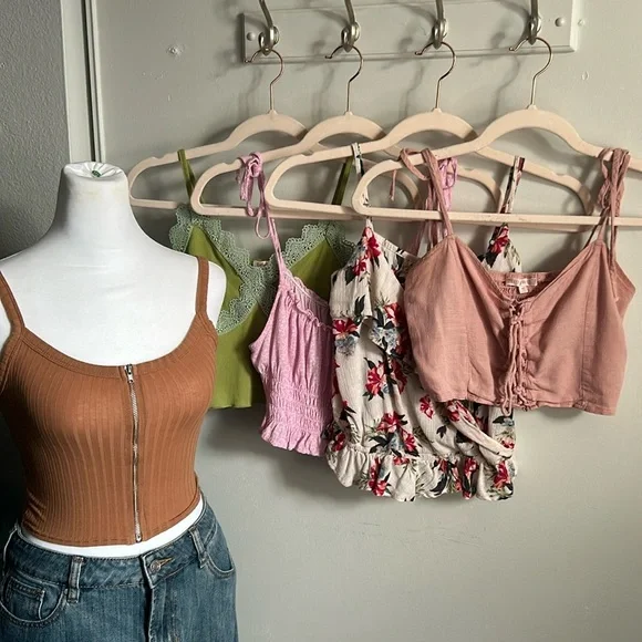 Collection of Juniors Style Crop Tanks Lottie Moss Hollister Me to We and More - Picture 15 of 15